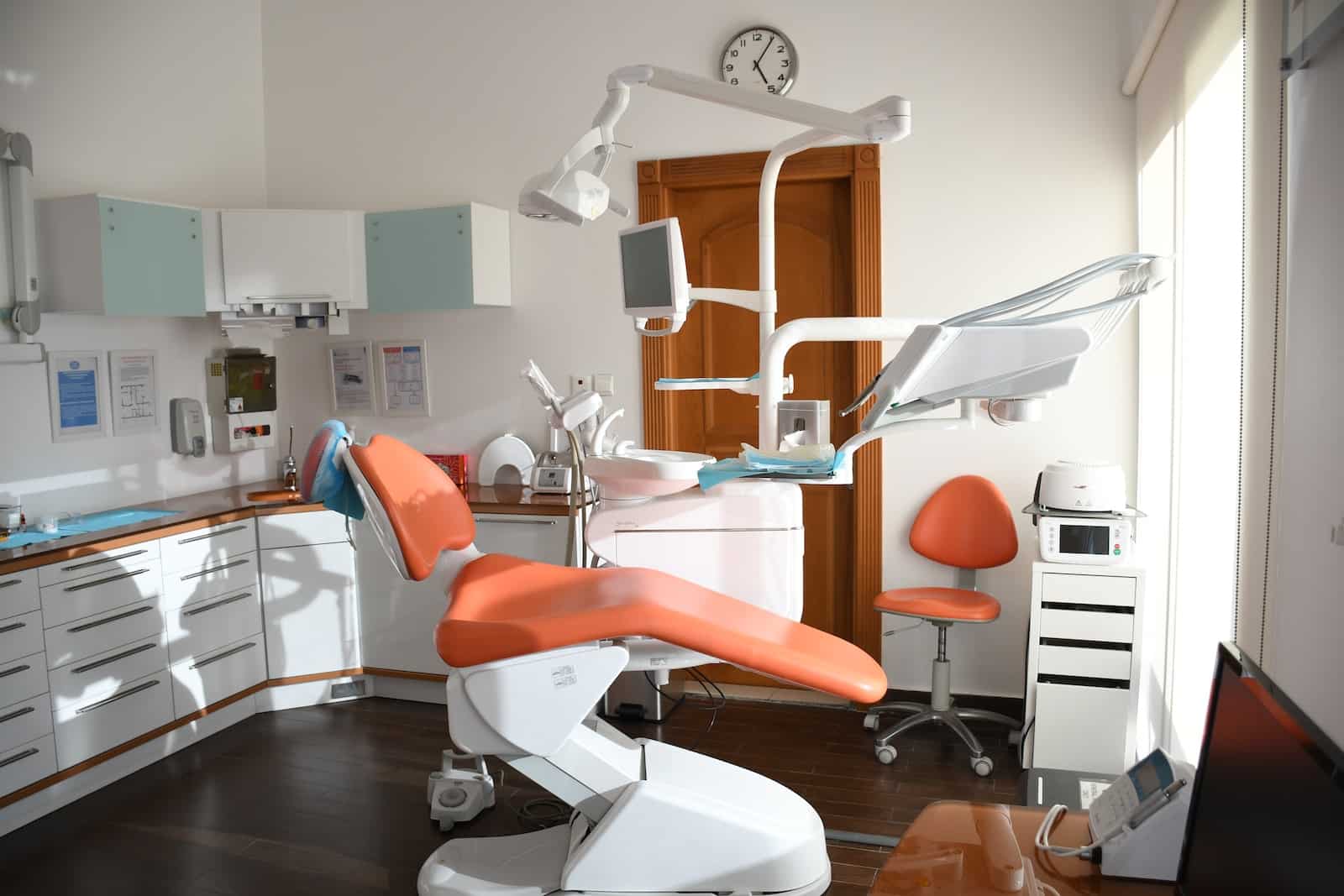Urgence dentiste Angers : Conseils pour prendre rendrez-vous