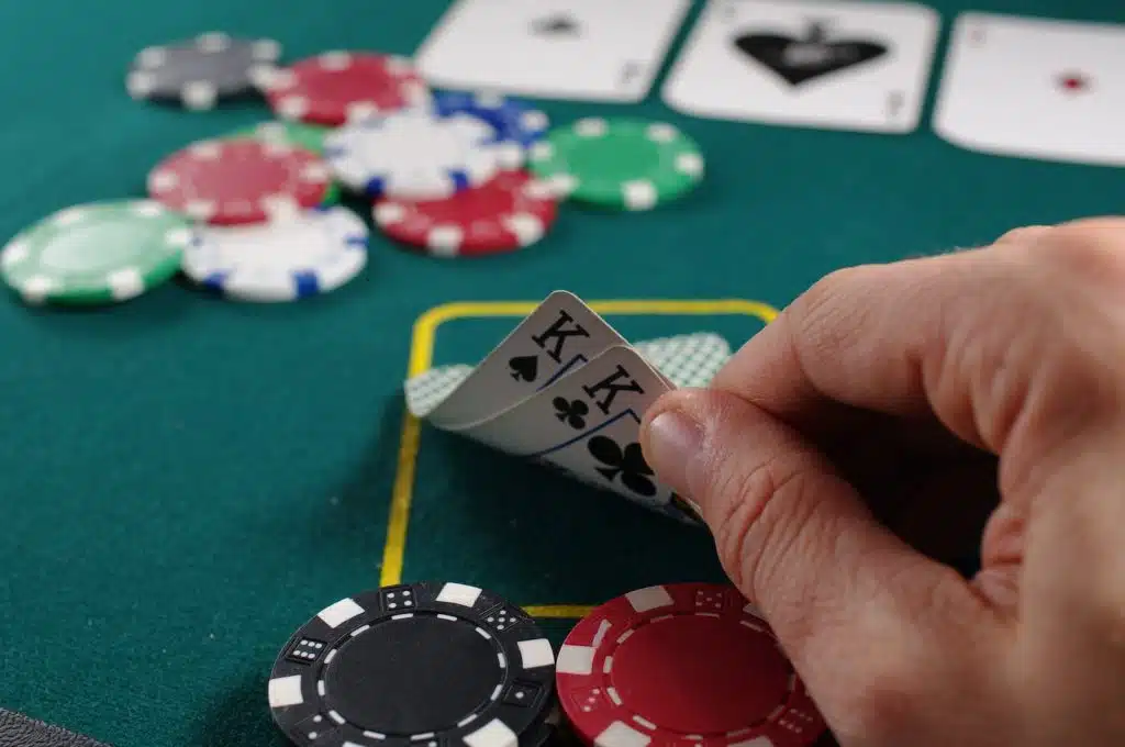 Quelle est la manière la plus efficace de compter les cartes au poker ?