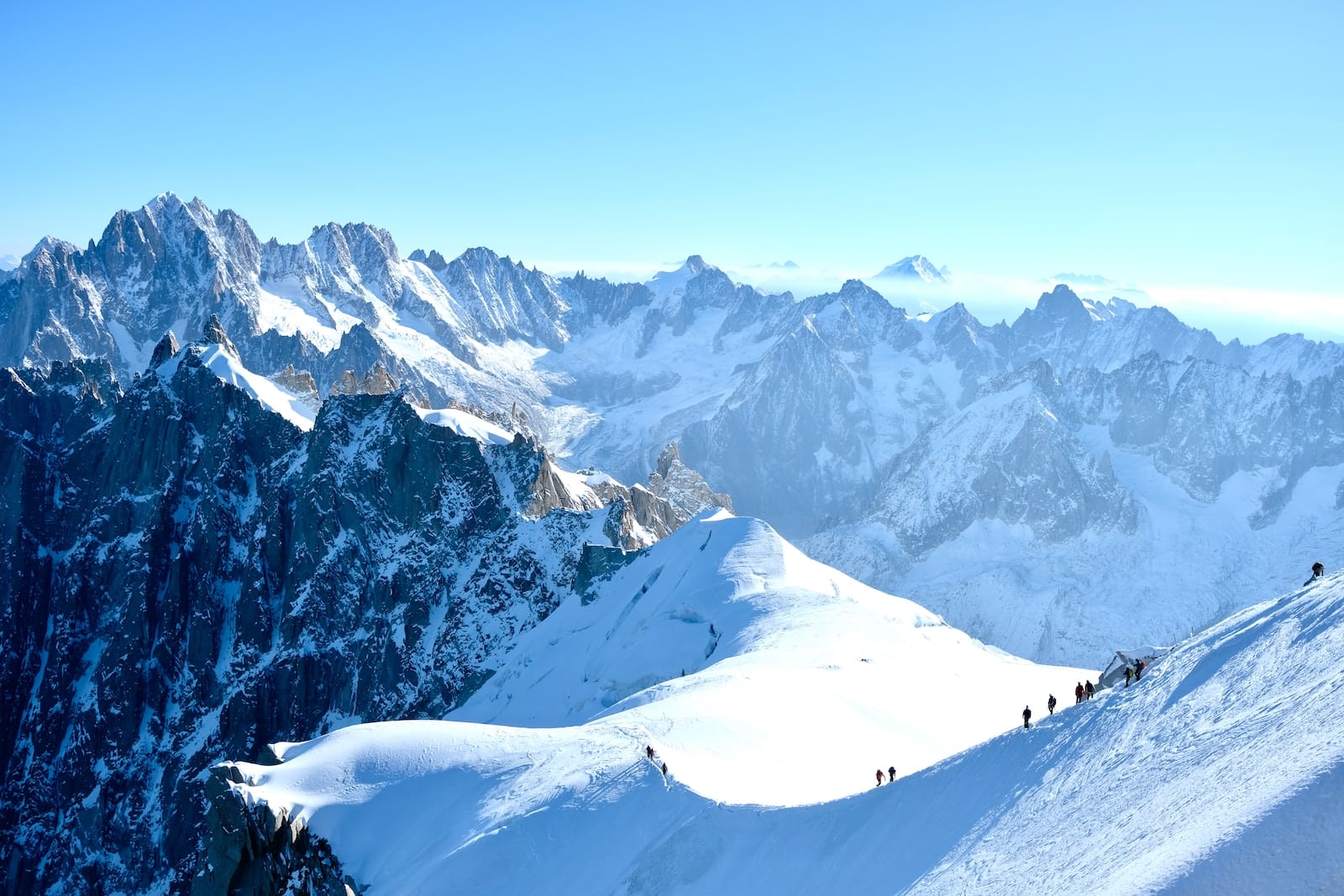 Vol en hélicoptère au-dessus du Mont Blanc : une expérience inoubliable en hiver